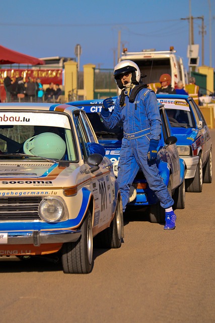 记者：拜仁考虑通过引进巴莱巴以顶替去向未明的格雷茨卡