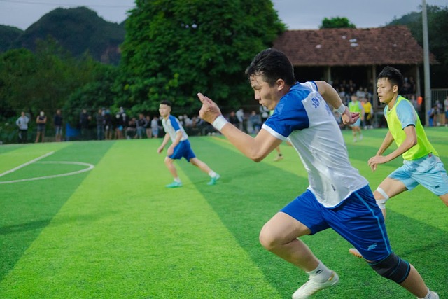 布伦森狂砍35分，命中率超6成，尼克斯晋级将面对魔术